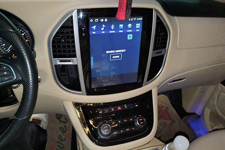 Used Mercedes-Benz Vito 2018 2.0T Business Version China VI Emission Standard