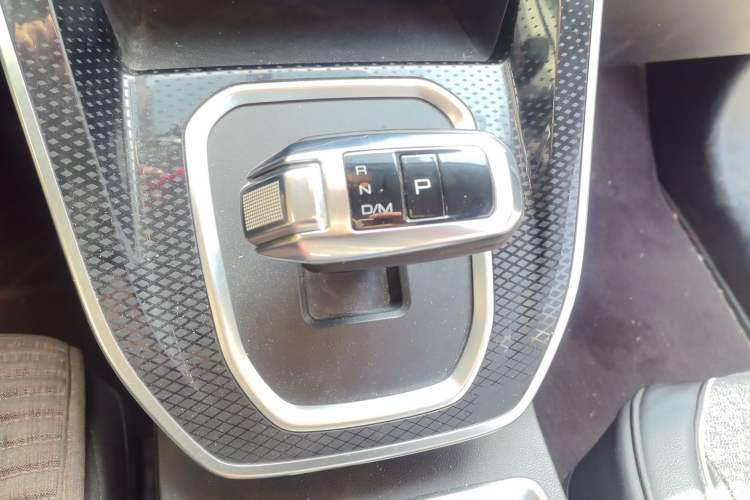 Used Haval M6 2021 PLUS 1.5T DCT Elite Smart Connectivity Model