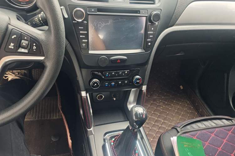 Used BAIC Senova X55 2016 1.5L Manual Comfort Version Audio And AC Panel