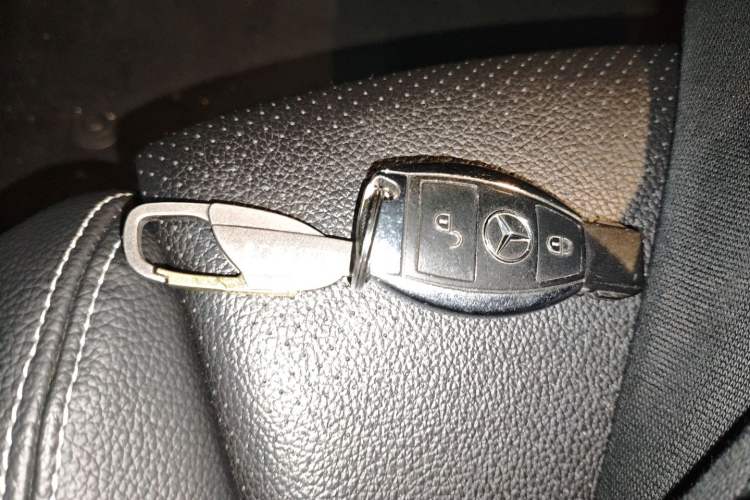 Used Mercedes-Benz GLA 2017 GLA 200 Sport Edition Vehicle Key