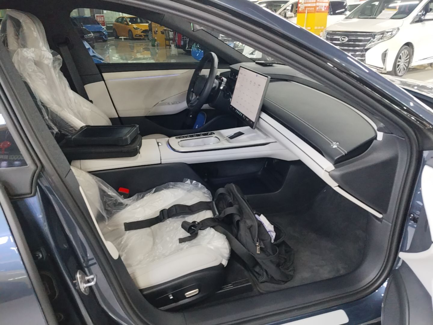 Xiaomi Auto SU7 2024 Rear-Drive Long-Range Intelligent Driving Version — снимка 19