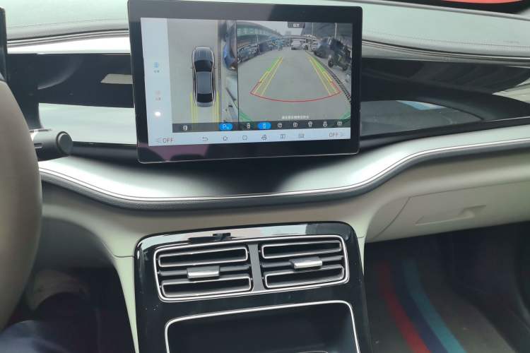 Used BYD Qin PLUS 2024 Honor Edition EV 420KM Beyond Model