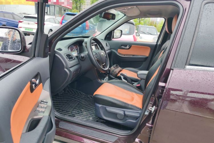 Used Haima S7 2015 2.0L Automatic Smart Enjoyment Version
