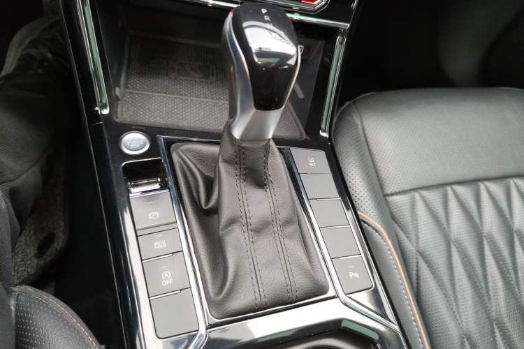 Used Volkswagen Passat 2021 330TSI Luxury Edition
