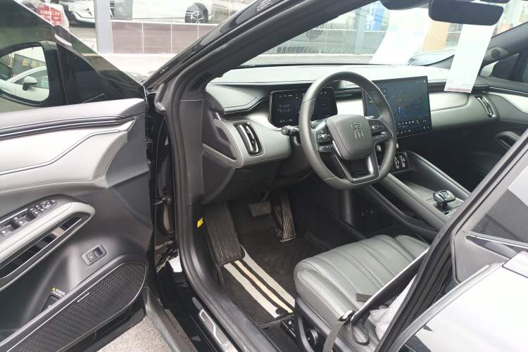 Used BYD Song L EV 2025 Intelligent Driving Version 662 km LiDAR Excellence Edition