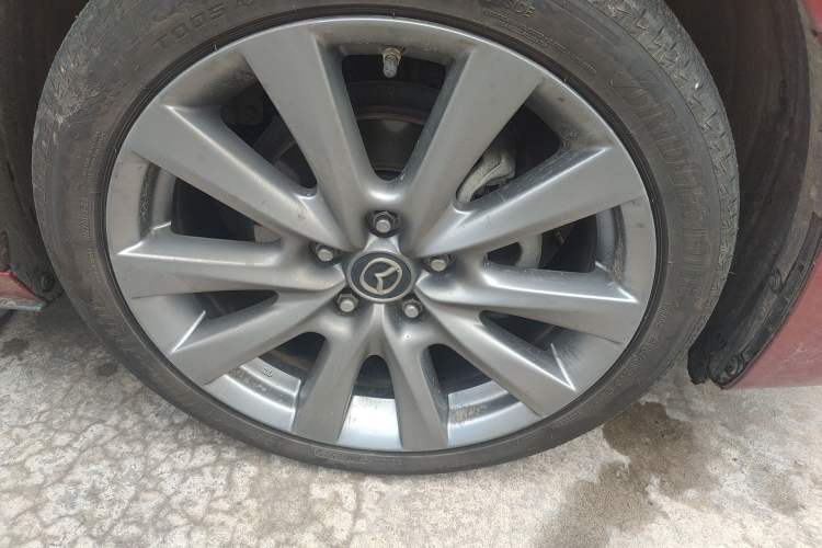 Used Mazda 3 Axela 2020 2.0L Automatic ZhiXuan Edition Right Front Wheel Hub