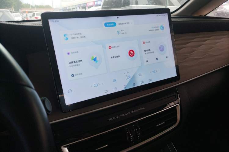 Used BYD Song MAX New Energy 2022 DM-i 105KM Flagship Model Audio And AC Panel