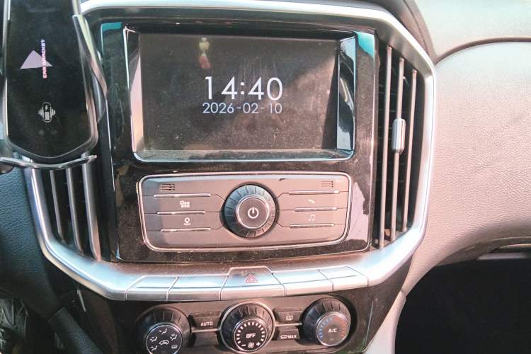 Used JMC Yusheng S350 2016 2.0T Manual 4x4 Gasoline Luxury Sunroof Version 5 Seats