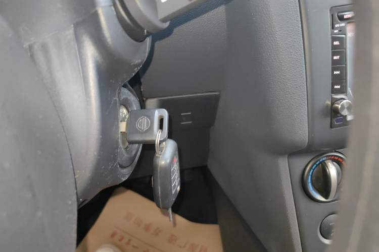 Used Nissan Qashqai 2010 20S Fire 6MT 2WD Vehicle Key
