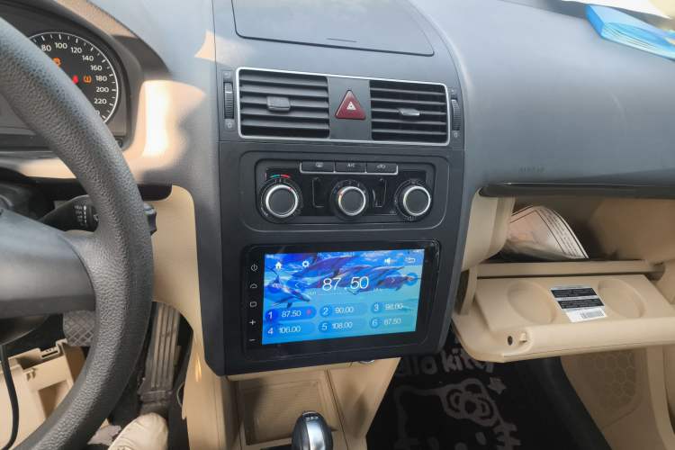 Used Volkswagen Touran 2015 1.4T DSG Comfort Edition 5 Seats