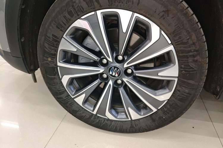 Used Buick Envision 2025 25T Entry-Grade Platinum Edition