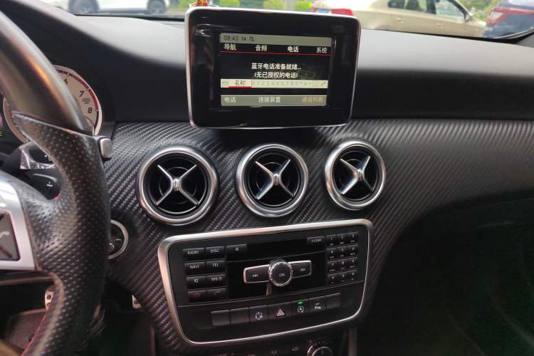 Used Mercedes-Benz A-Class 2015 A 200 Sport Edition Audio And AC Panel