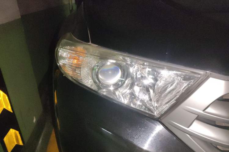 Used Toyota Highlander 2012 2.7L 2WD 5-Seater Elite Edition
