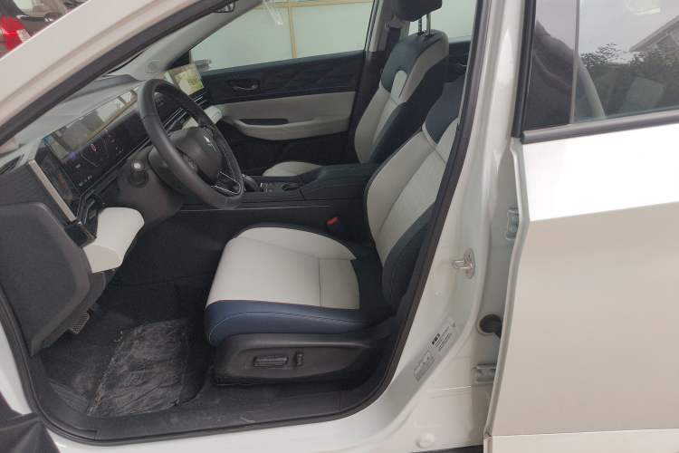 Used Lingxi L 2025 Model—Player No. 1 Plus Super Double-Up Optional Package
