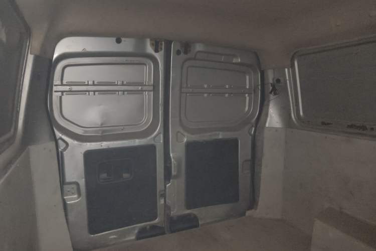 Used CHANGAN KAICHENG Star 9 2019 1.5L Base Model Van Transporter 4G15S Trunk