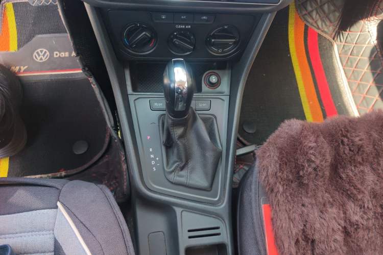 Used Volkswagen Lavida 2019 Lavida Start 1.5L Automatic Trendy Version China VI Standard