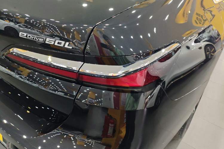 Used BMW i7 2023 eDrive50L Leading M Sport Package
