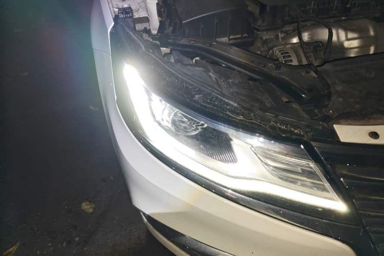 Used Roewe i6 2020 PLUS 1.6L CVT 4G Connected Glory Flagship Edition
