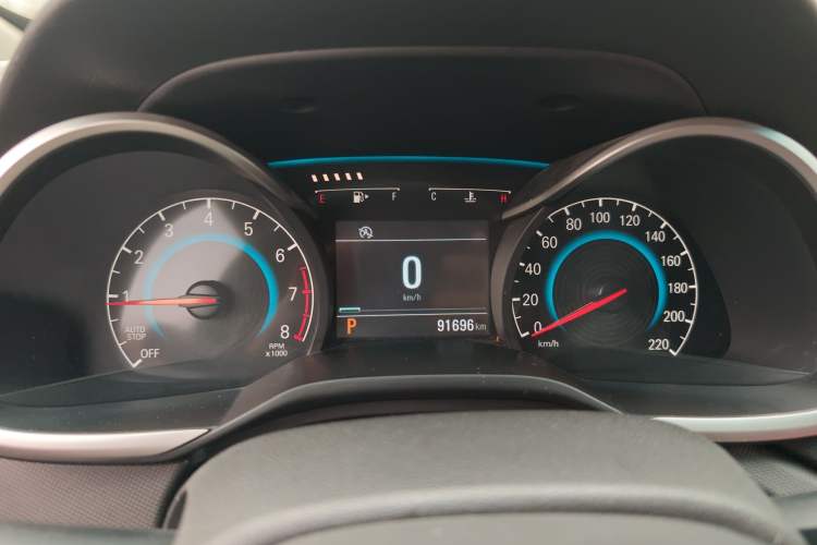 Used Chevrolet Cavalier 2019 325T Dual-Clutch Xinyue Edition Instrument Cluster