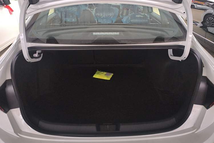 Used Volkswagen Sagitar 2025 Facelift 200TSI DSG Flyover Edition