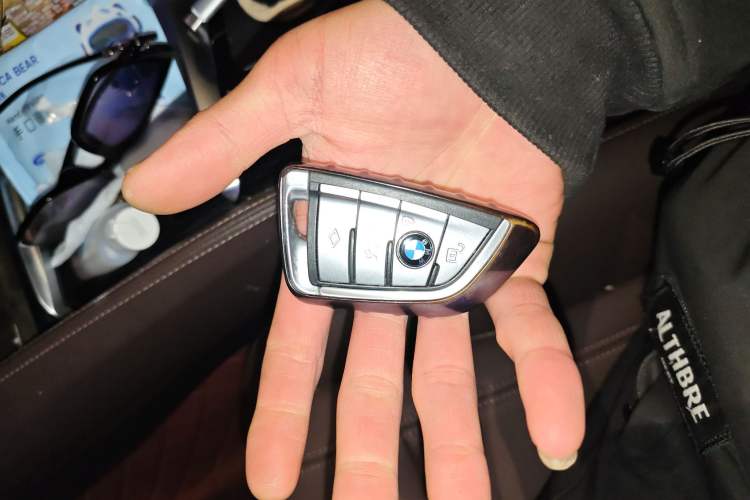 Used BMW 5 Series 2020 525Li M Sport Package Vehicle Key