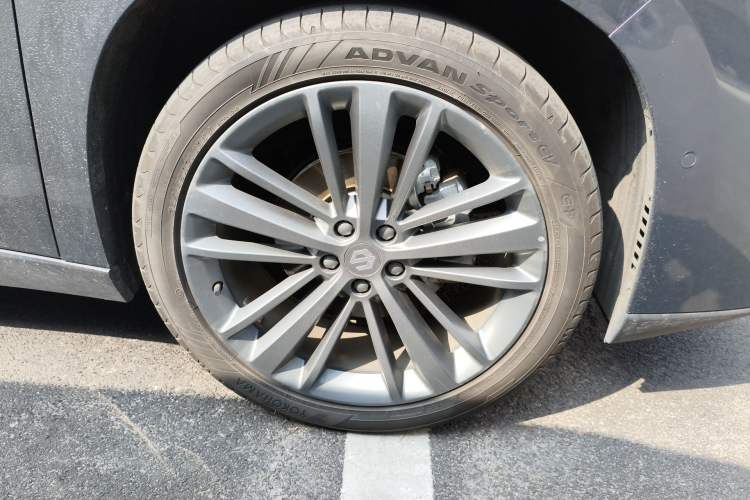 Used Leapmotor C16 2024 Range-Extended 200 Luxury Edition
