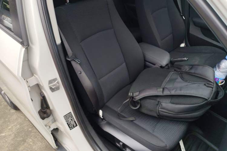 Used BMW X1 2015 sDrive18i Fashion Upgrade Edition Right Front Seat