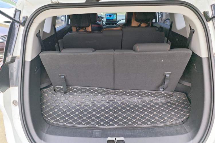 Used Chevrolet Orlando 2019 530T Automatic Luxury Edition (5+2 Seater) – China VI Standard