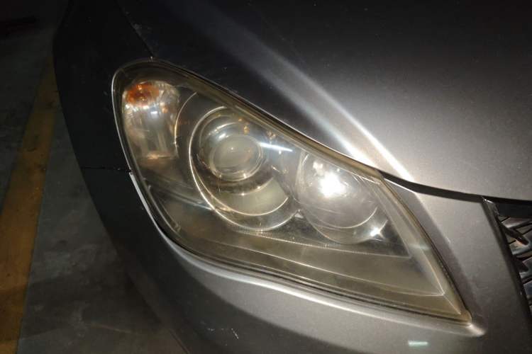 Used Suzuki Kizashi 2011 2.4L Two-Wheel Drive Manual Standard Edition
