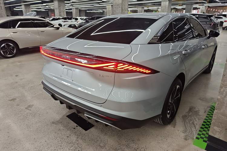 Used Geely Galaxy L6 2025 EM-i 140km Starship Edition