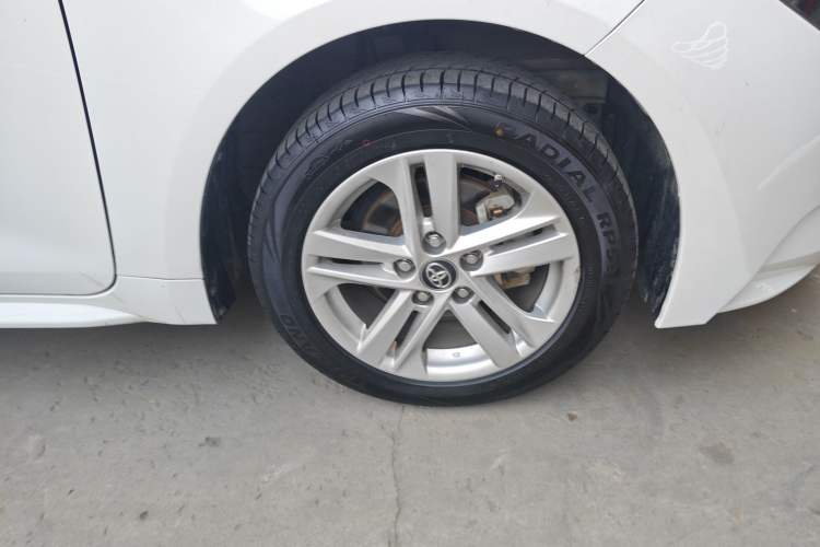 Used Toyota Levin 2023 185T CVT Luxury Edition Right Front Wheel Hub