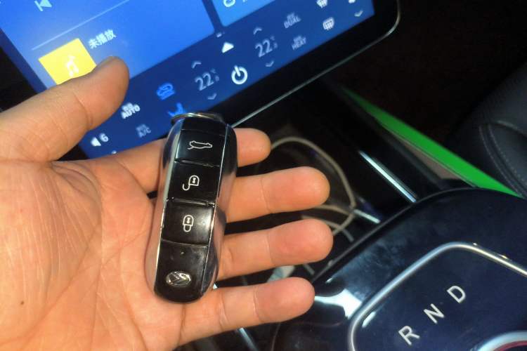 Used SERES SF5 2020 Four-Wheel Drive High-Performance Sports Edition Vehicle Key