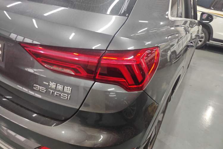 Used Audi Q3 2021 35 TFSI Fashion Dynamic Model
