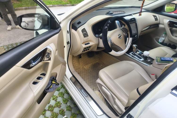 Used Nissan Teana 2013 2.0L XE Fashion Edition
