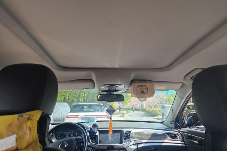 Used GAC Trumpchi GS8 2017 320T Two-Wheel Drive Luxury Smart Connectivity Version (7 Seats)