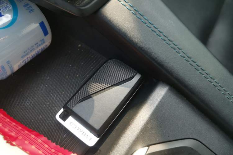 Used Lynk & Co 05 2020 2.0TD Two-Wheel Drive Shine Halo