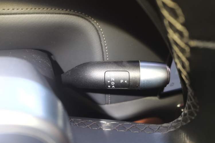 Used Li Auto L9 2022 Max model
