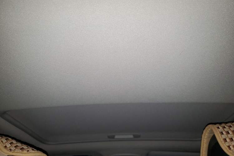 Used Citroen C4L 2014 1.8L Intelligent Drive Automatic Dynamic Model Headliner