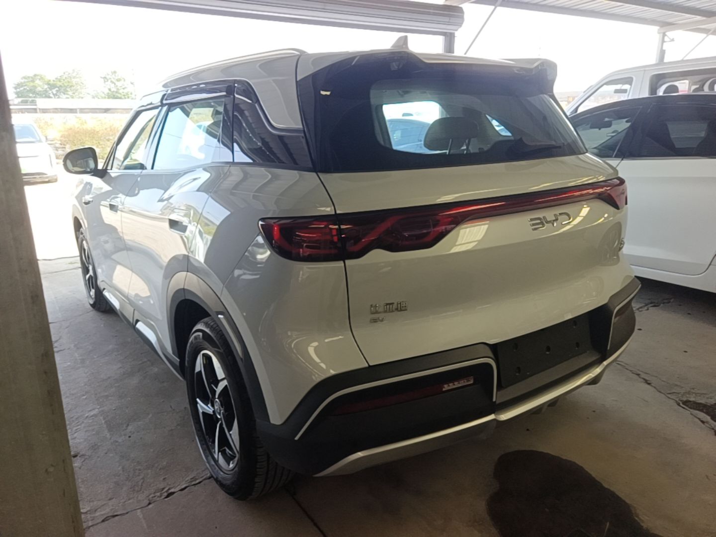BYD Yuan UP 2024 401KM Beyond Edition — снимка 4