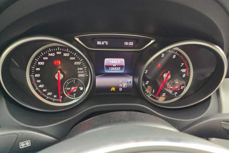 Used Mercedes-Benz CLA 2017 CLA 220 4MATIC Odometer Close Up