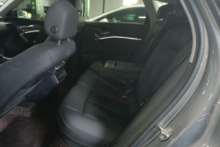 Used Audi e-tron 2019 55 quattro Fashion Edition
