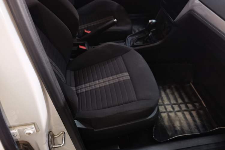 Used Volkswagen Lavida 2019 Lavida Start 1.5L Automatic Trendy Version China VI Standard