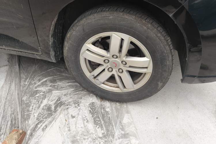 Used Wuling Hongguang PLUS 2019 1.5T Manual Comfort Version 7 Seats