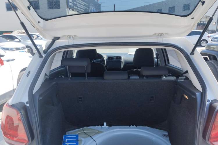 Used Volkswagen Polo 2016 1.4L Automatic Trendy Model