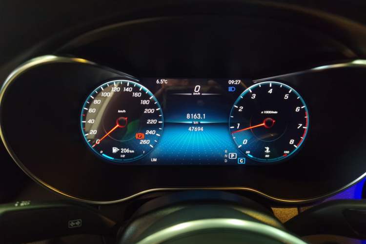 Used Mercedes-Benz GLC Coupe 2022 Refreshed GLC 260 4MATIC Coupe SUV
