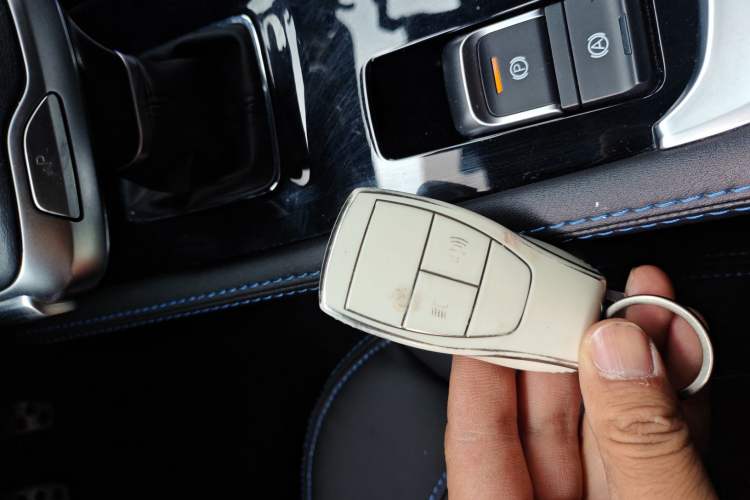 Used BAIC Off-Road BJ40 2023 2.0D Automatic Four-Wheel Drive Blade Hero Edition Adventurer Type
