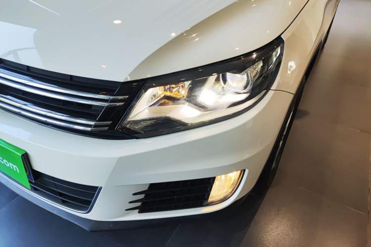 Used Volkswagen Tiguan L 2017 300TSI Automatic Two-Wheel Drive Silk Road Comfort Edition