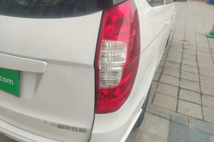 Used Wuling Hongguang 2014 1.5L S Standard Version
