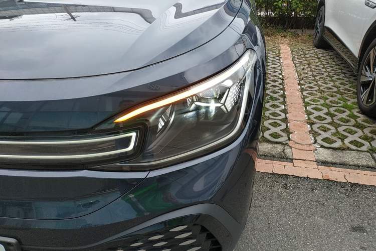 Used Volkswagen ID.6 CROZZ 2022 Long-Range PRO Edition