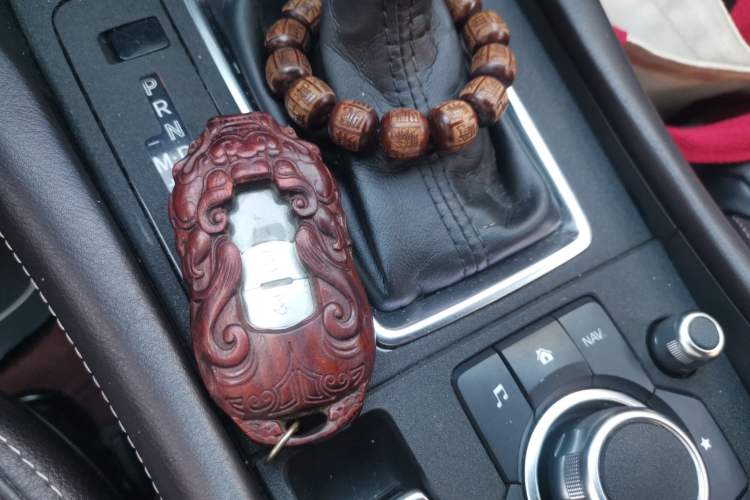 Used Mazda CX-4 2018 2.5L Automatic 4x4 Blue Sky Sport Edition China V Standard Vehicle Key